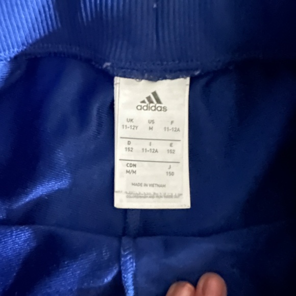 Adidas Blue and Red Suit Medium Kids - Picture 6 of 8